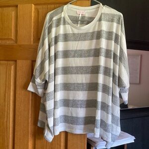 Grey/white striped poncho shirt - pink lily